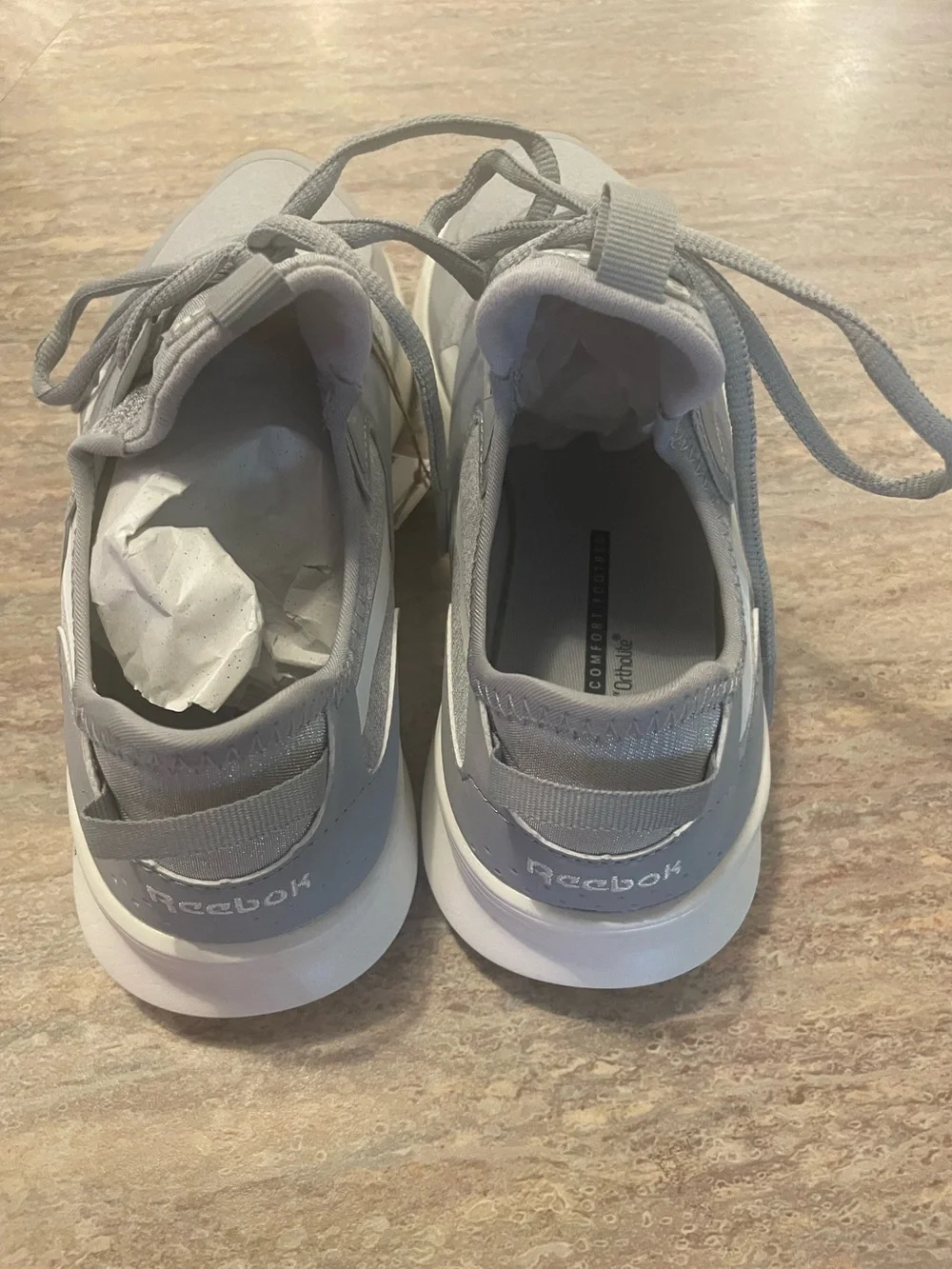 Reebok Men's Light Gray Runner Sneakers with Gum Toe